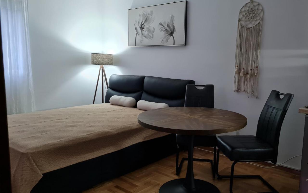 Apartman Tim Lux 1 Vrnjacka Banja Exterior photo